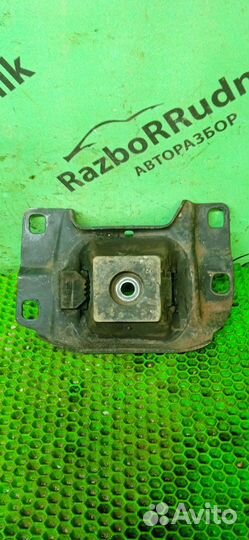 Опора кпп Mazda 3