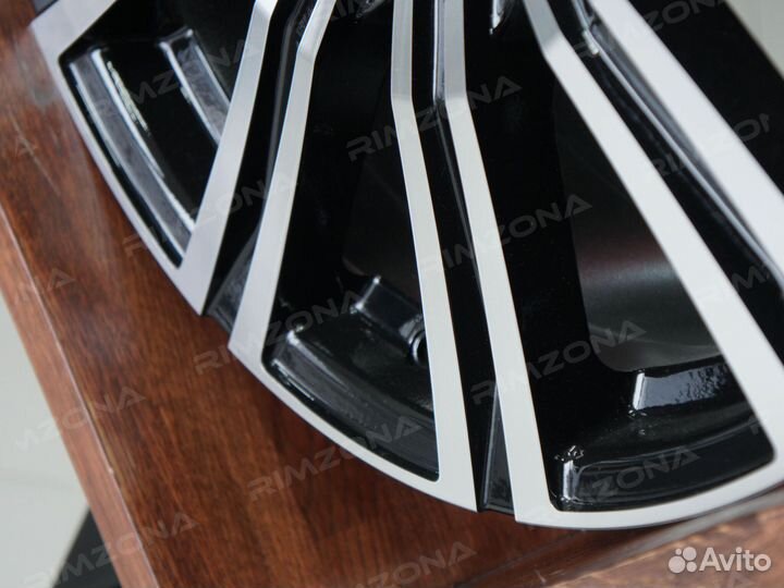 Литые диски LX R21 на Lexus. Арт3337