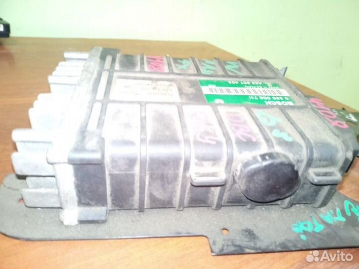 Блок управления двигателем Vw Passat B3 универсал