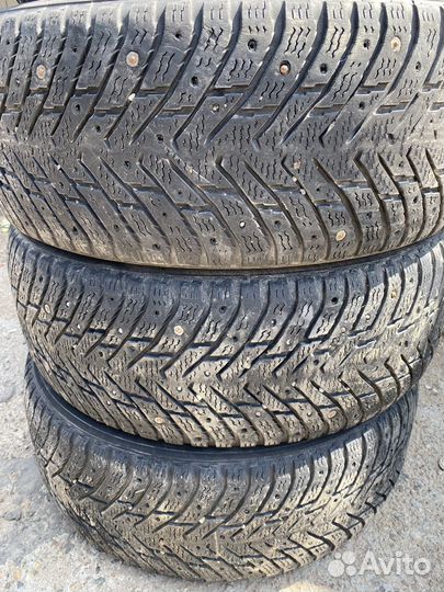 Nokian Tyres Hakkapeliitta 8 215/55 R17
