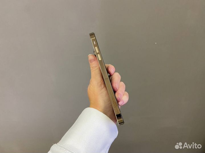 iPhone 13 Pro оригинал в корпусе Xr новый