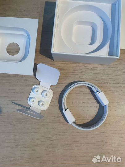 Apple AirPods Pro. Гарантия