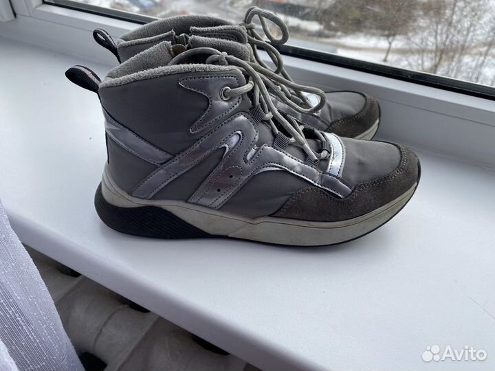 Ботинки демисезонные для девочки 37 размер