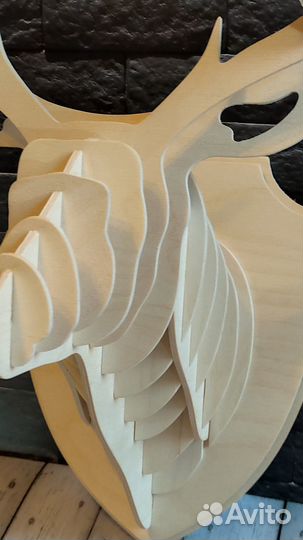 Голова оленя из дерева на стену