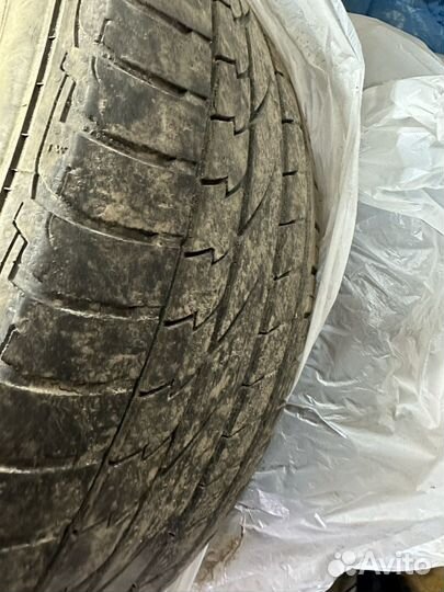 Continental CrossContact UHP E 235/50 R18