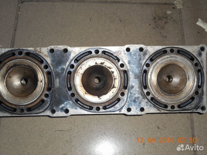 Голова гбц цилиндра гидроцикла yamaha GP1200R 66V