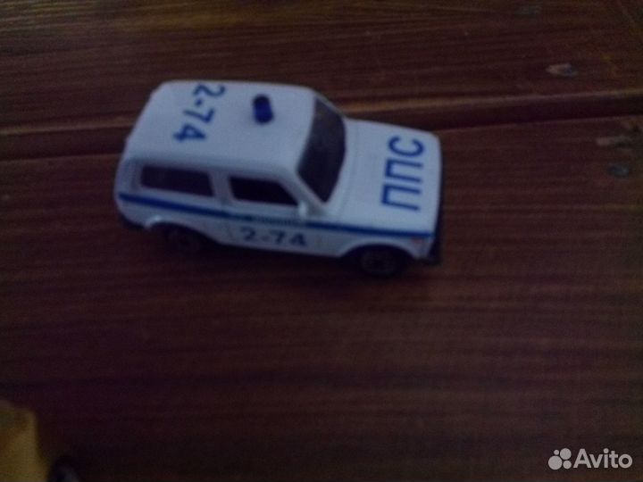 Детские машинки игрушки металлические