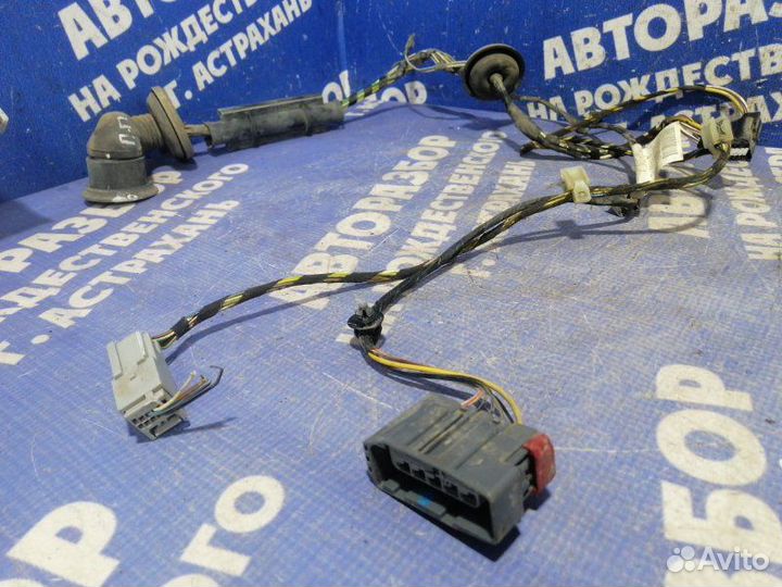 Проводка двери Ford Fiesta 5 хэтчбек fyja 2007