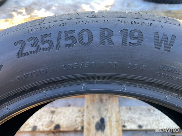 Continental EcoContact 6 235/50 R19