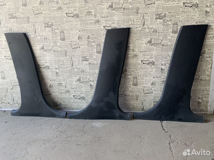 Внутренняя облицовка стойки BMW E39 седан универсл