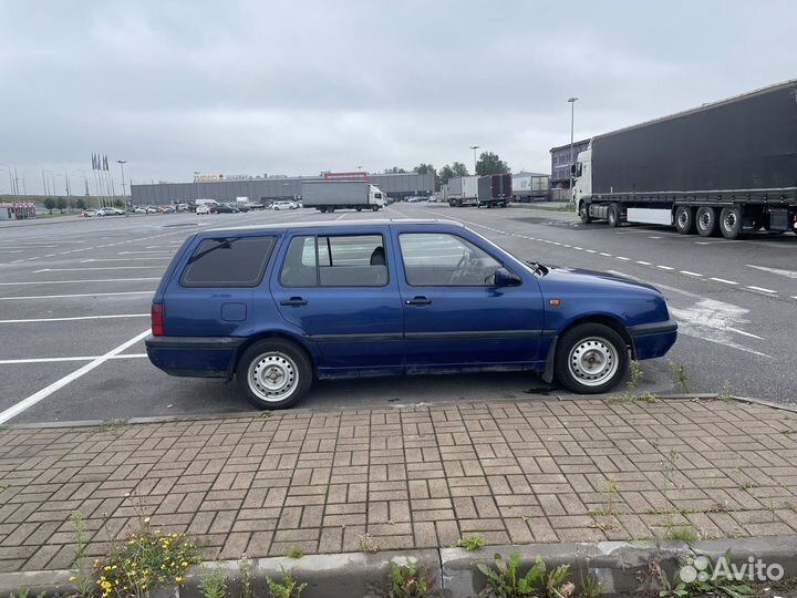 Volkswagen Golf 1.8 МТ, 1994, 100 000 км