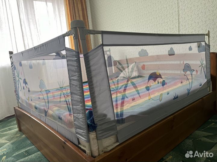 Бортики защитные на взрослую кровать