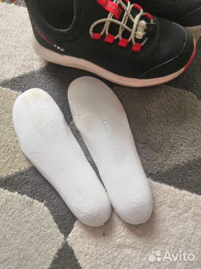 Кроссовки Reima