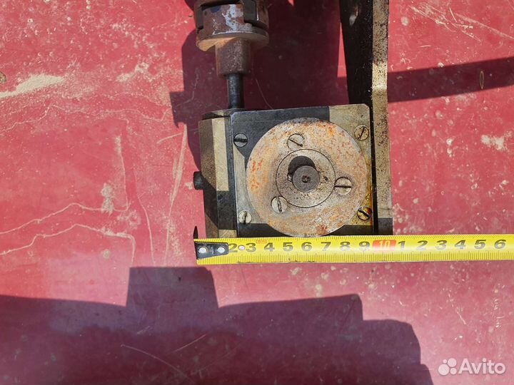 Электродвигатель с редуктором 220