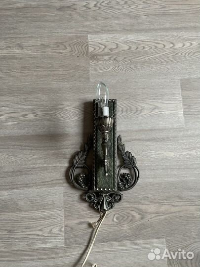 Светильник настенный бра зик