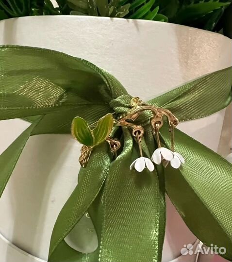 Брошь ландыш, новый