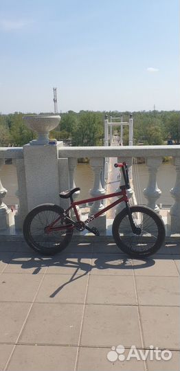 По запчастям,возможен полностью