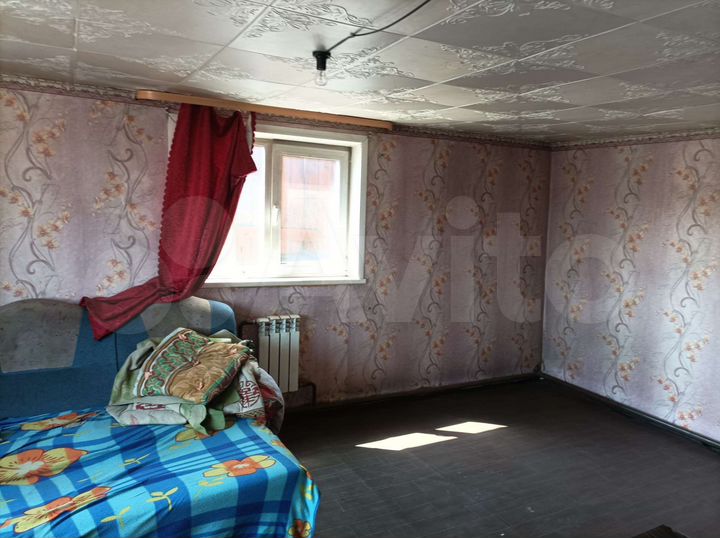 Дом 90 м² на участке 42 сот.