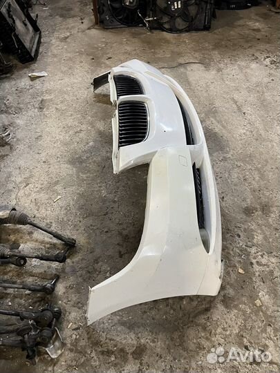 Бампер для Бмв Е90 2006г