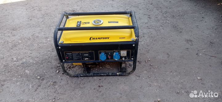 Генератор champion GG2801