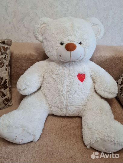 Плюшевый медведь новый 65см