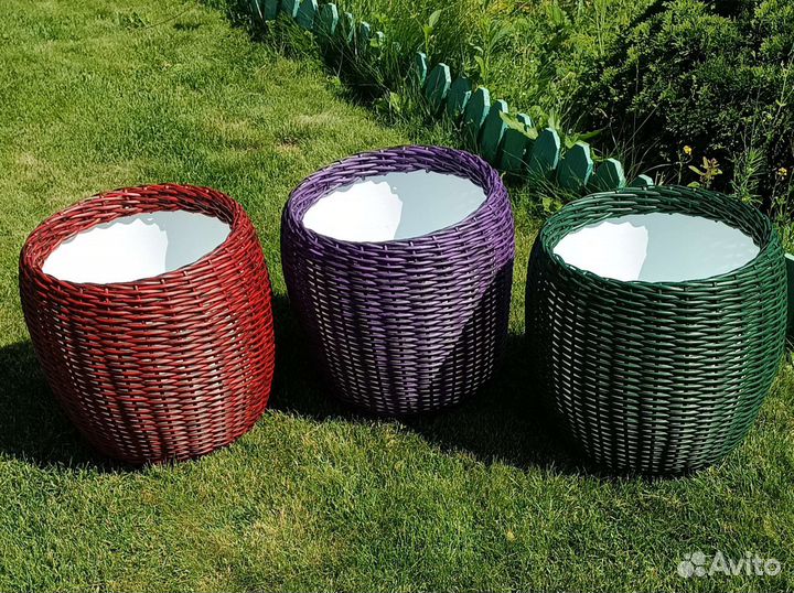 Кашпо из искусственного ротанга