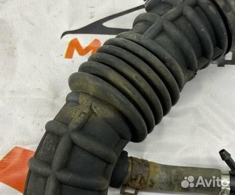 Патрубок впускной системы Chevrolet Aveo седан