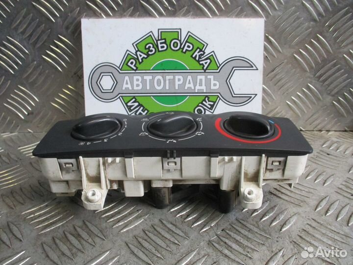 Блок управления отопителем Renault Symbol 2007г