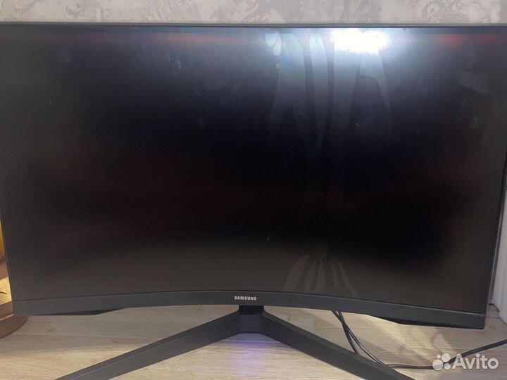 Игровой монитор Samsung