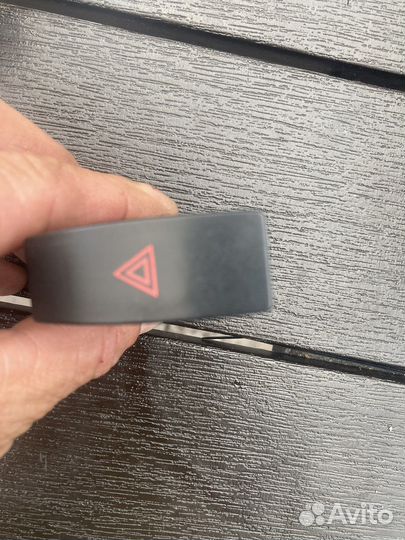 Кнопка аварийной сигнализации mazda 6 gh