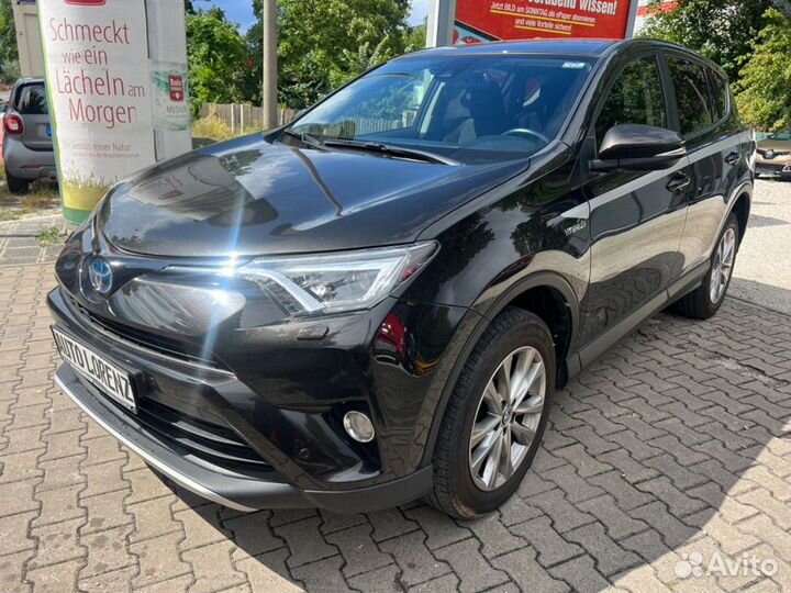 Запчасти б/у Toyota RAV 4 2017
