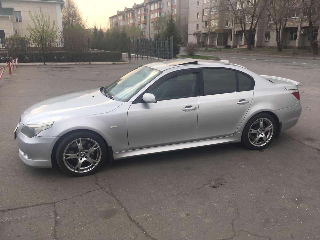 BMW 5 серия: фото владельца