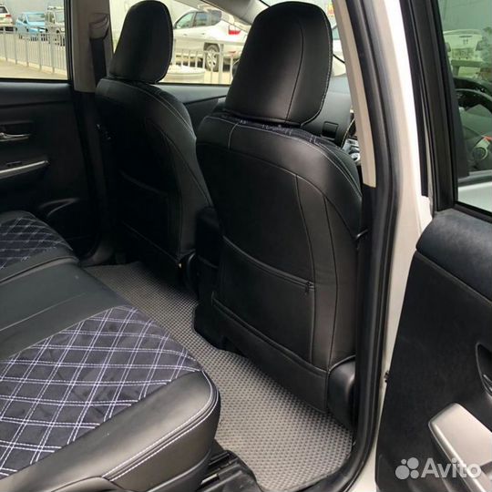 Чехлы Toyota Prius Alpha