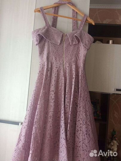 Пудророзовое платье