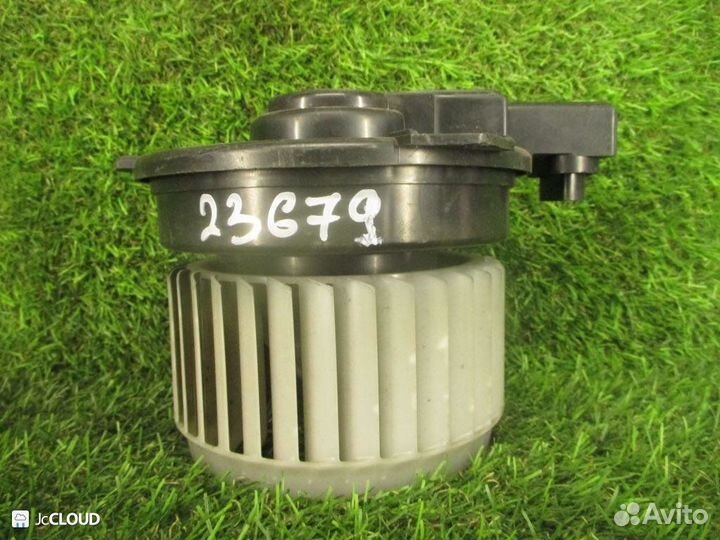 Мотор печки на toyota passo QNC10 K3-VE