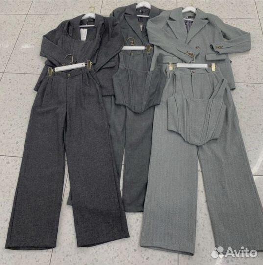 Брючный костюм тройка корсетный