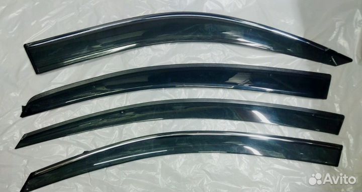 Оригинальные ветровики для toyota