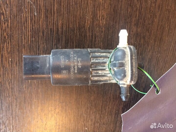 Насос омывателя стекол Chevrolet Cruze хэтчбек