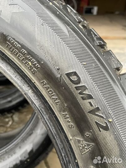 Bridgestone Blizzak DM-V2 225/55 R18 98
