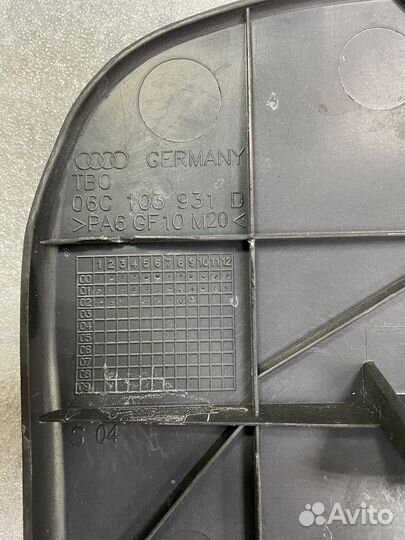 Декоративная крышка двс Ауди А4 Б8 А5 8Т Ку5