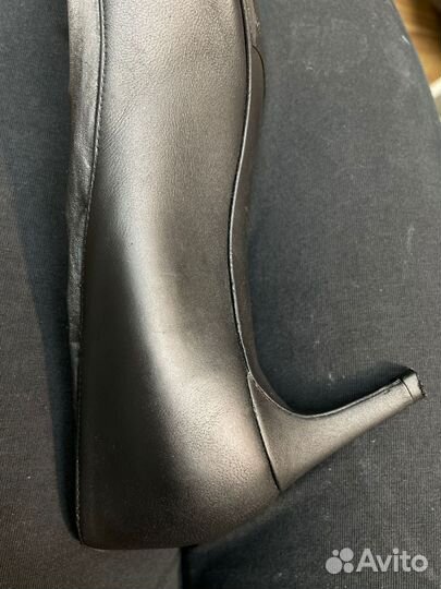 Химчистка реставрация покраска обуви