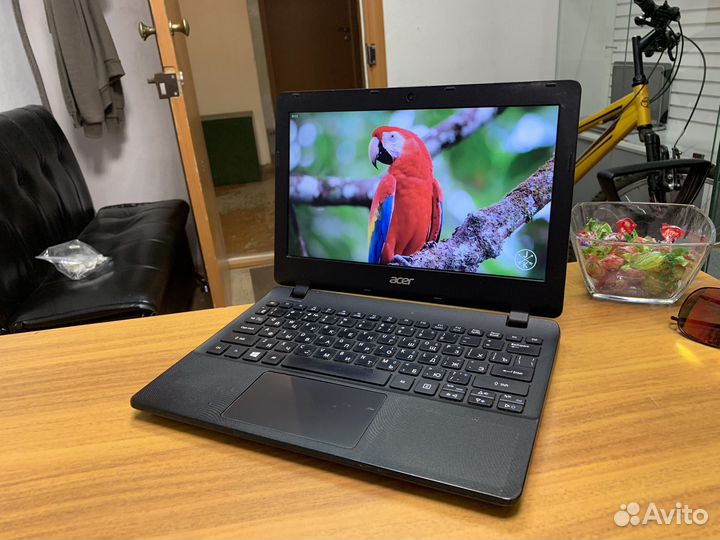 Acer нетбук с SSD