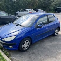 Peugeot 206 1.4 AT, 2004, 179 270 км, с пробегом, цена 359 000 руб.