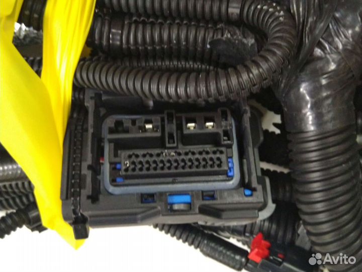 Jeep Wrangler (2014-2015) проводка фар новая