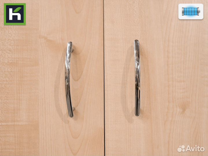 Шкаф офисный для одежды