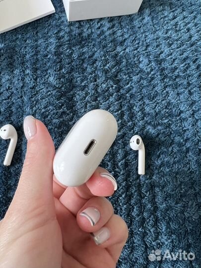 Наушники Apple AirPods 2nd