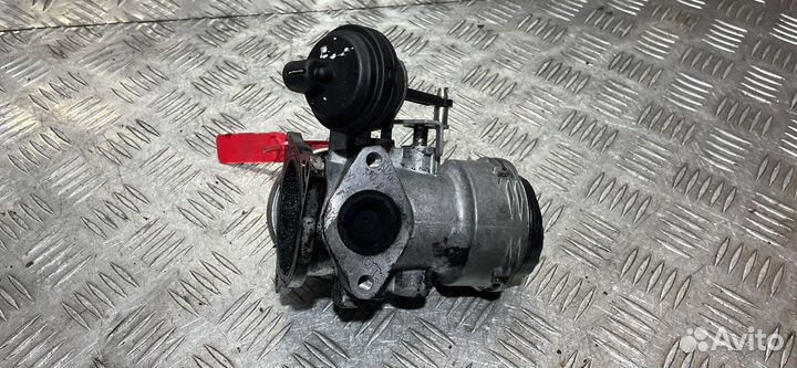 Клапан EGR Volkswagen Golf 4 2004 038131501T