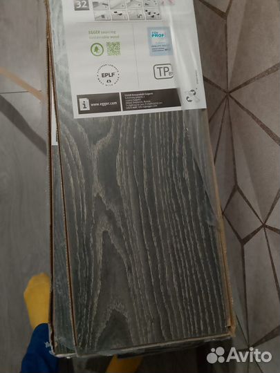 Ламинат новый