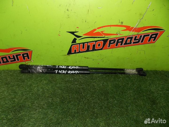 Амортизатор багажника nissan PNU31,PU31,TNU31,TU31