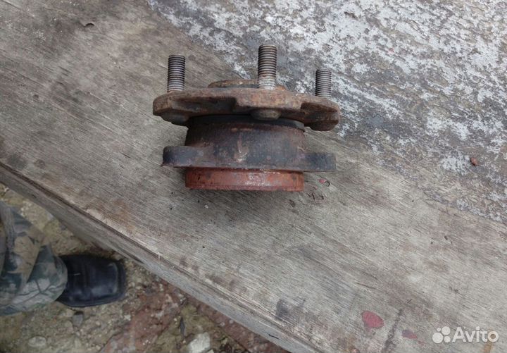 Подшипник-ступица lexus Toyota